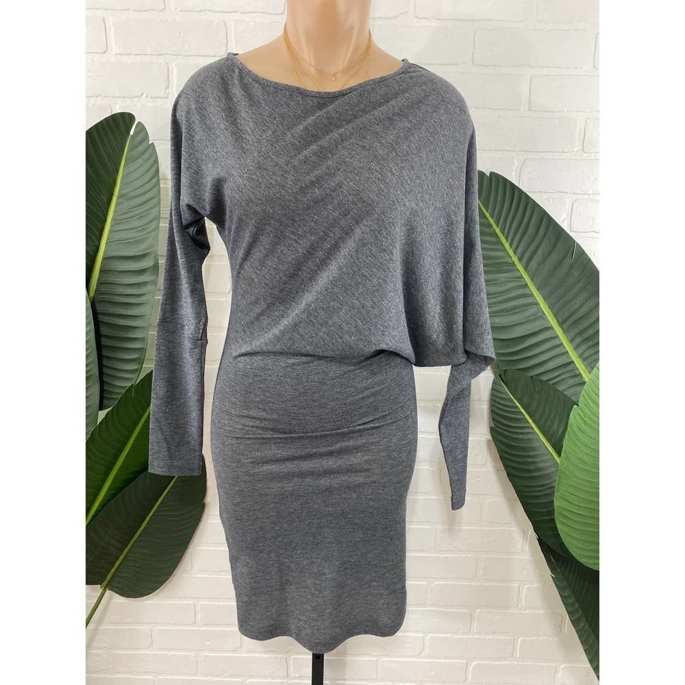 BCBGMAXAZRIA bat wing long sleeve mini dress